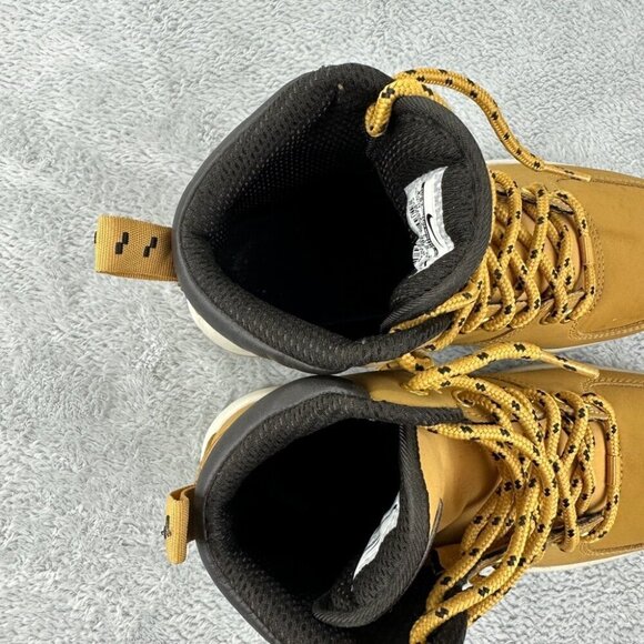 Nike Manoa Leather ACG Boots Haystack Size 4 5 Youth - Picture 8 of 13